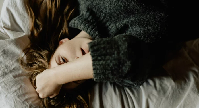 Should not take too long to fall asleep. Between 10-20 minutes.