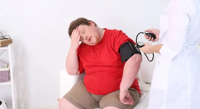 Weight gain and obesity or diabetes are two of the problems that can arise from sleep deprivation.