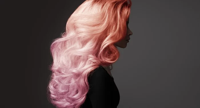 The type 2 hair is also known as wavy hair, where you can see a clear "S" pattern.